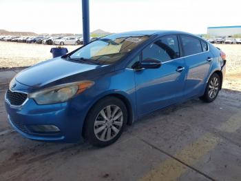  Salvage Kia Forte