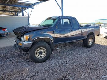  Salvage Toyota Pickup
