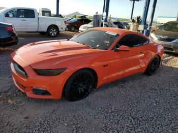  Salvage Ford Mustang
