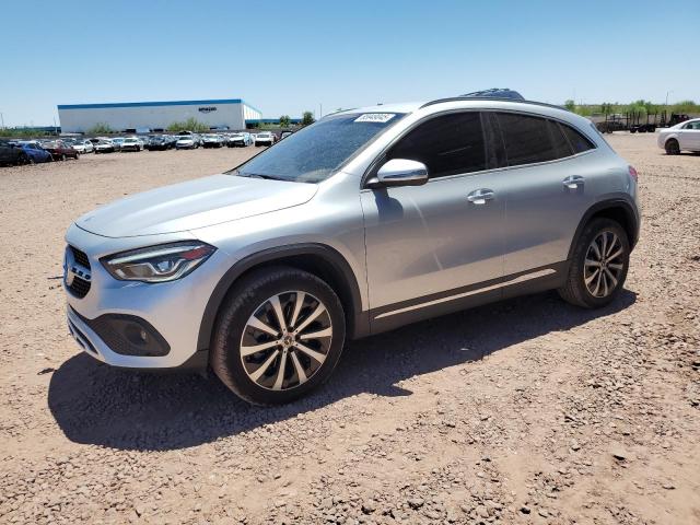  Salvage Mercedes-Benz GLA