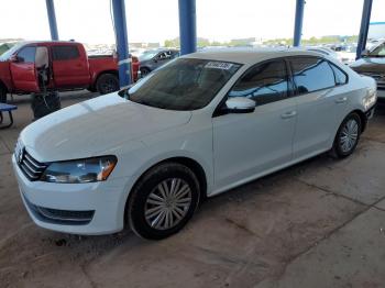  Salvage Volkswagen Passat