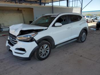  Salvage Hyundai TUCSON