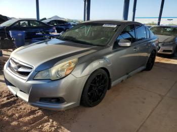  Salvage Subaru Legacy