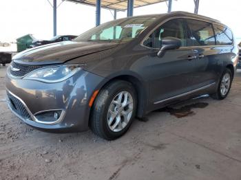  Salvage Chrysler Pacifica