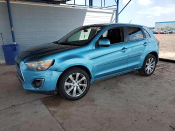  Salvage Mitsubishi Outlander