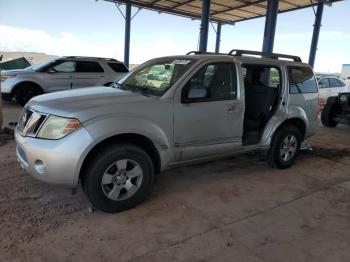  Salvage Nissan Pathfinder