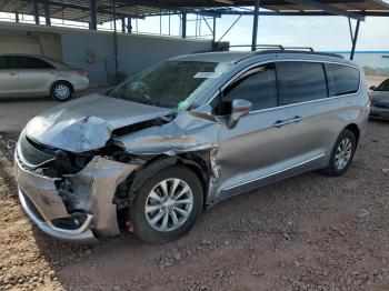  Salvage Chrysler Pacifica