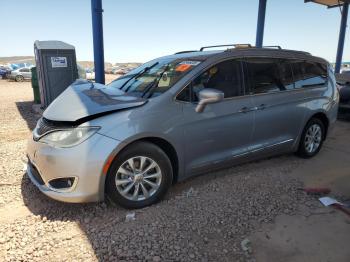 Salvage Chrysler Pacifica