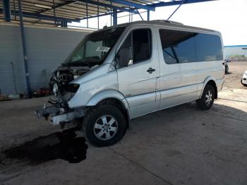  Salvage Mercedes-Benz Sprinter