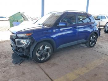  Salvage Hyundai VENUE