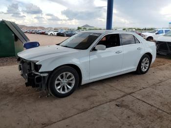  Salvage Chrysler 300