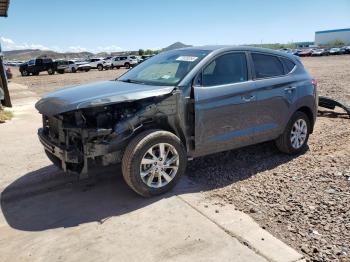  Salvage Hyundai TUCSON