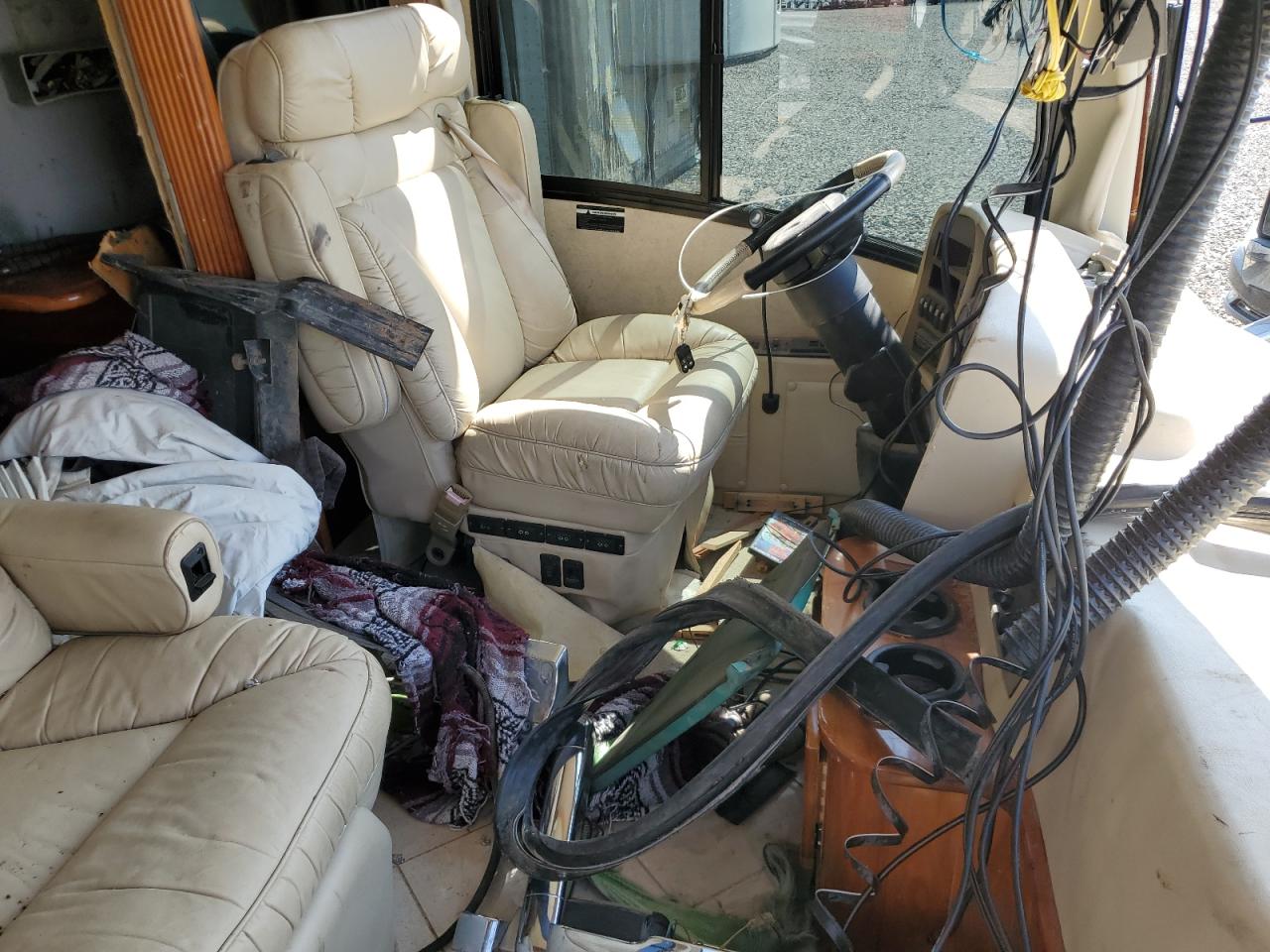 Roadmaster Monocoque Image 7