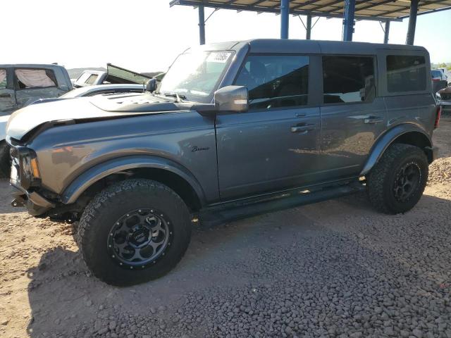 Salvage Ford Bronco