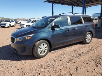  Salvage Kia Sedona