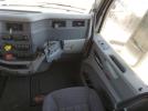 Peterbilt 579 Image 6
