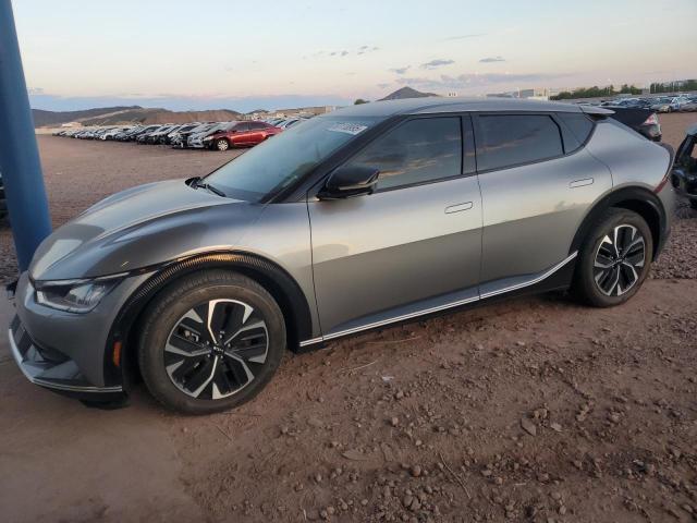  Salvage Kia EV6