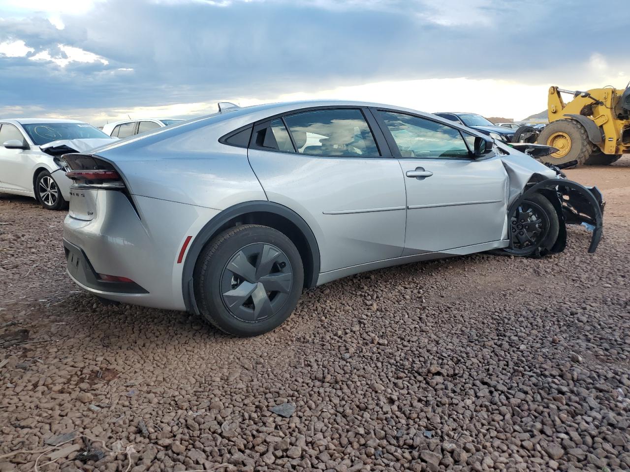 Toyota Prius Le Image 4