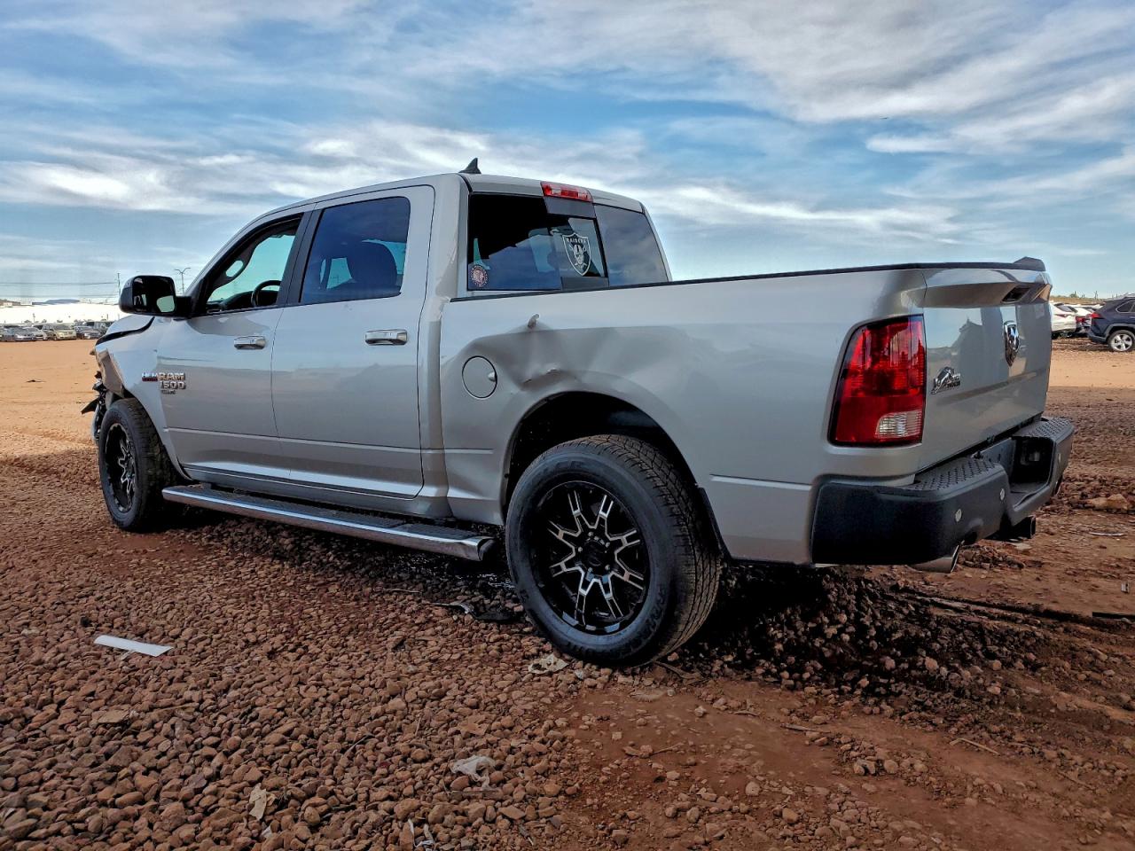 Ram 1500 Slt Image 7