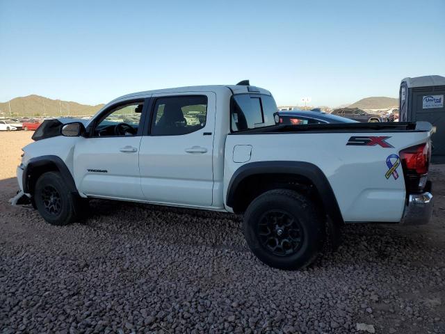 Toyota Tacoma Double Cab Image 3