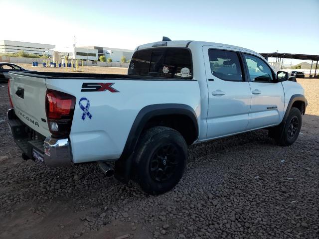 Toyota Tacoma Double Cab Image 2