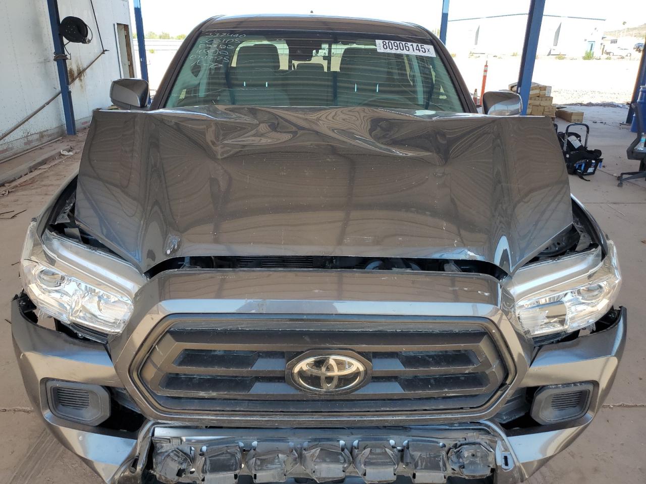 Toyota Tacoma Double Cab Image 9