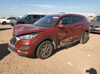  Salvage Hyundai TUCSON