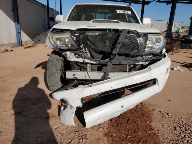 Toyota Tacoma Double Cab Image 10