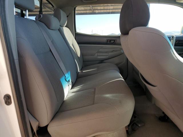 Toyota Tacoma Double Cab Image 6