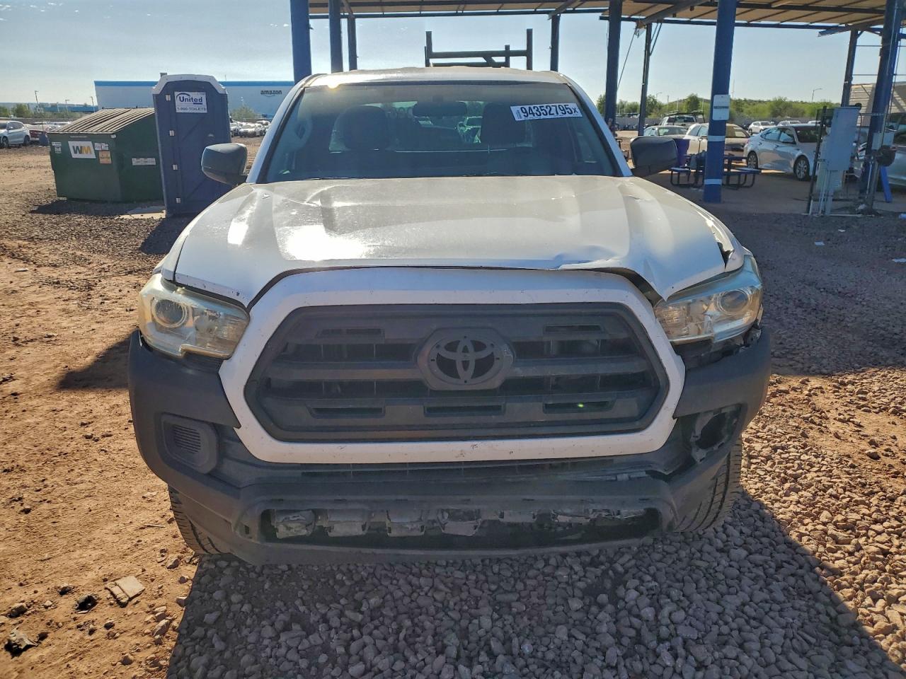 Toyota Tacoma Access Cab Image 7