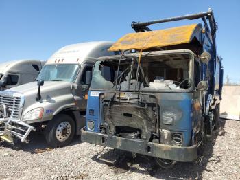  Salvage Autocar Llc Expeditor