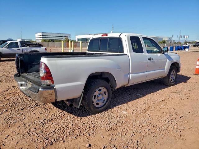 Toyota Tacoma Access Cab Image 3
