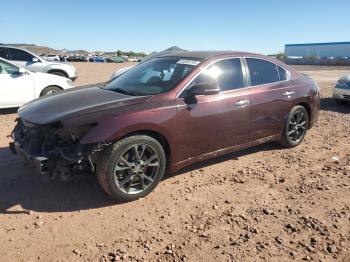  Salvage Nissan Maxima