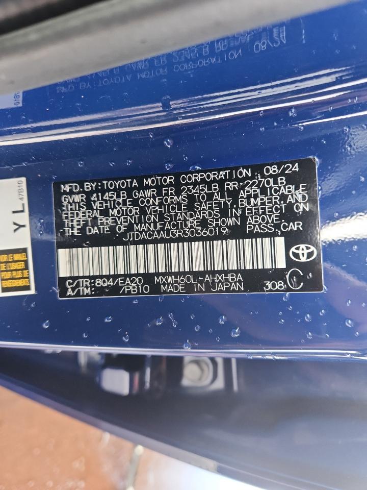 Toyota Prius Le Image 12