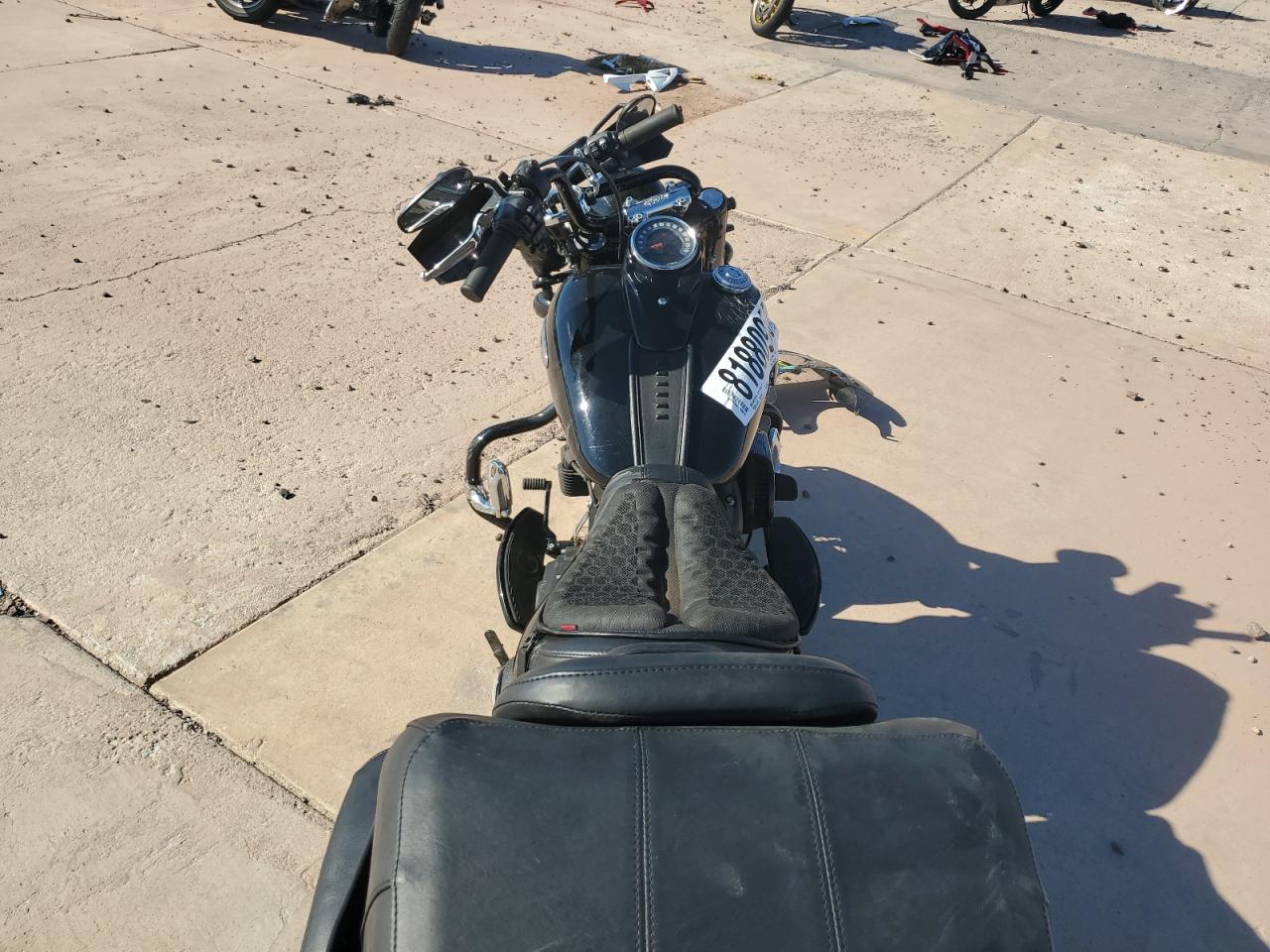 Harley-Davidson Flhcs Image 7