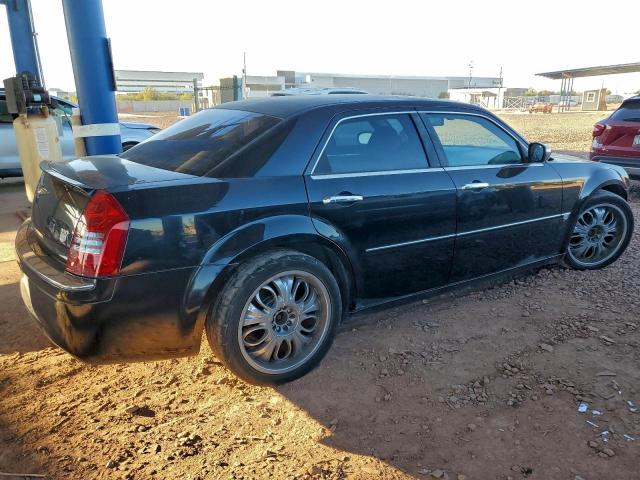 Chrysler 300 Image 3