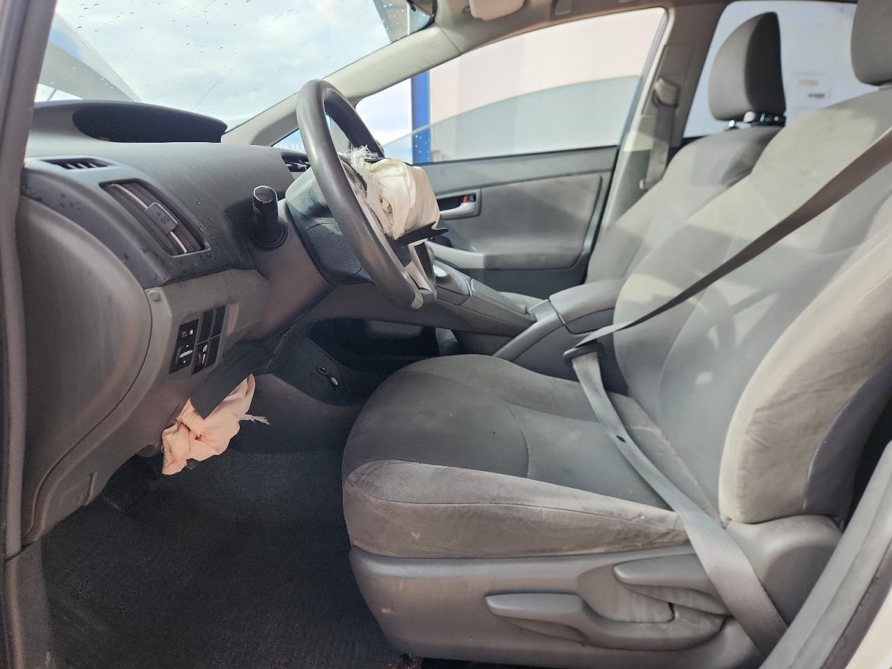 Toyota Prius Image 5