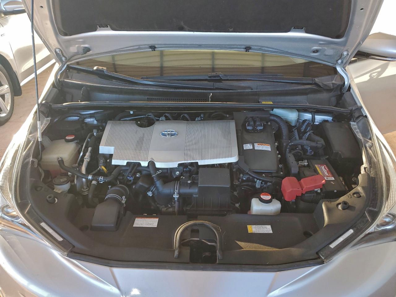Toyota Prius Image 12