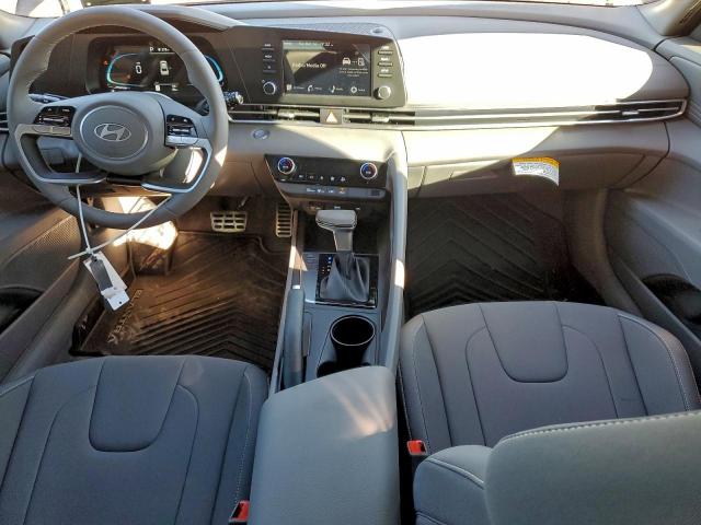 Hyundai ELANTRA Sel Sport Image 7