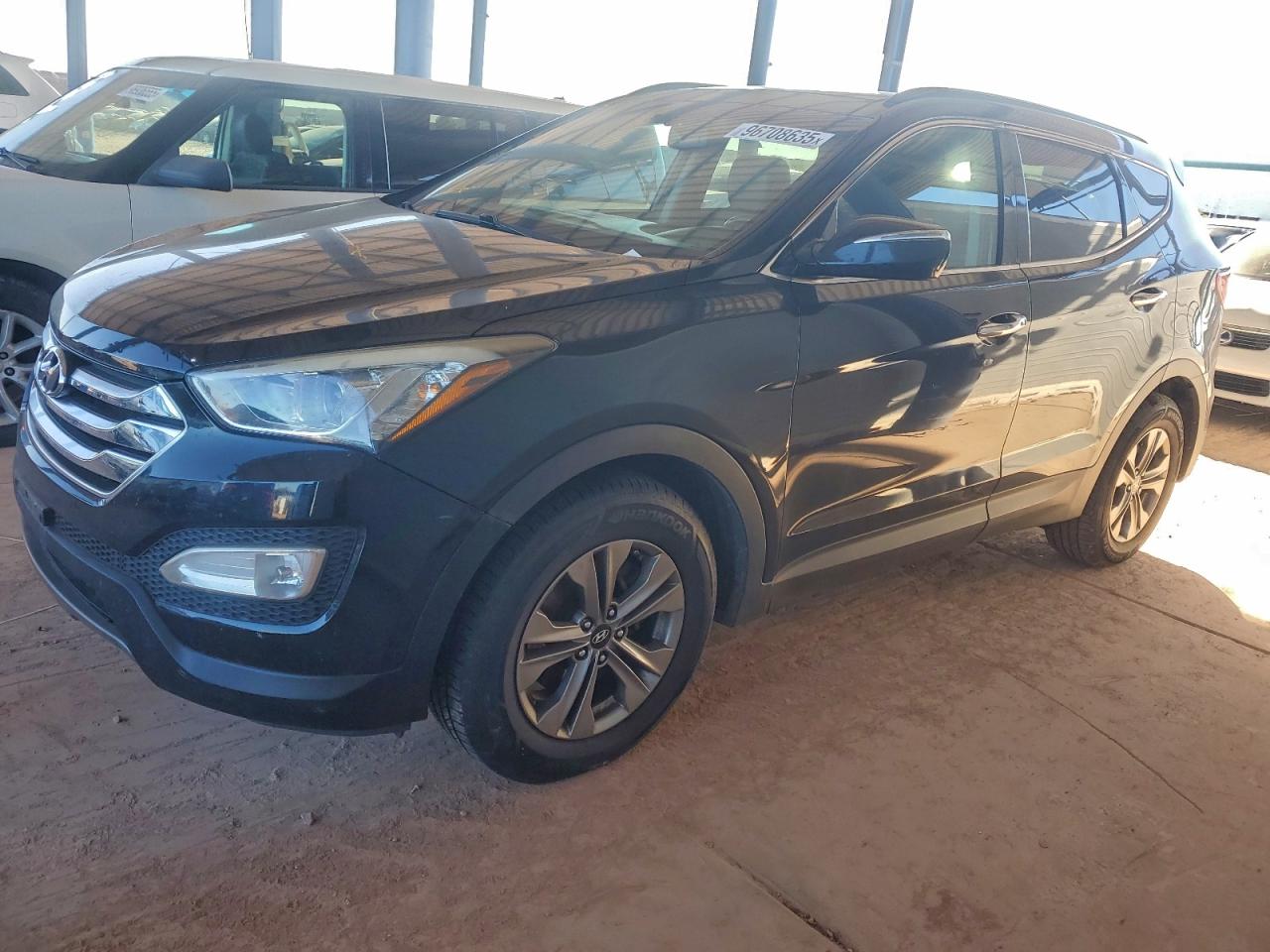 Hyundai SANTA FE Image 1