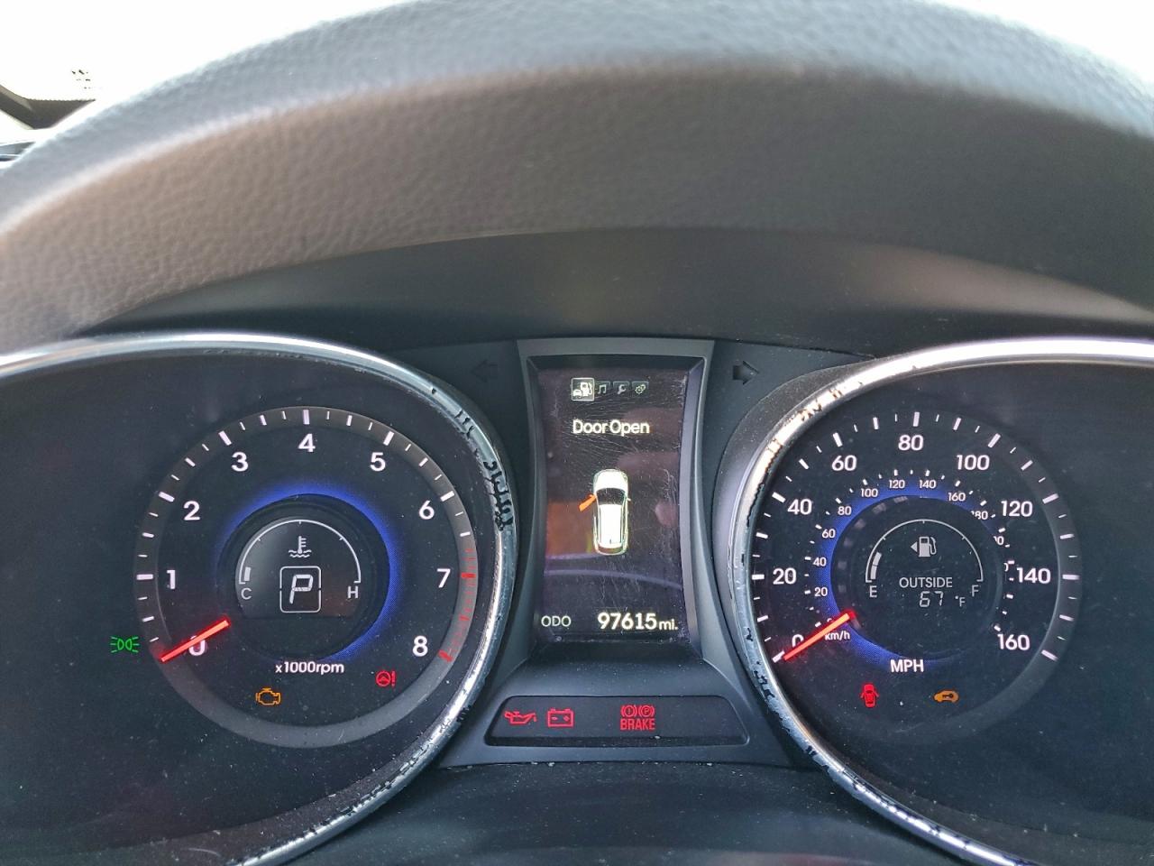 Hyundai SANTA FE Image 11