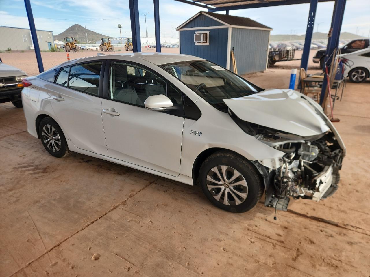 Toyota Prius Le Image 8