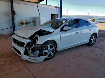  Salvage Volvo S60