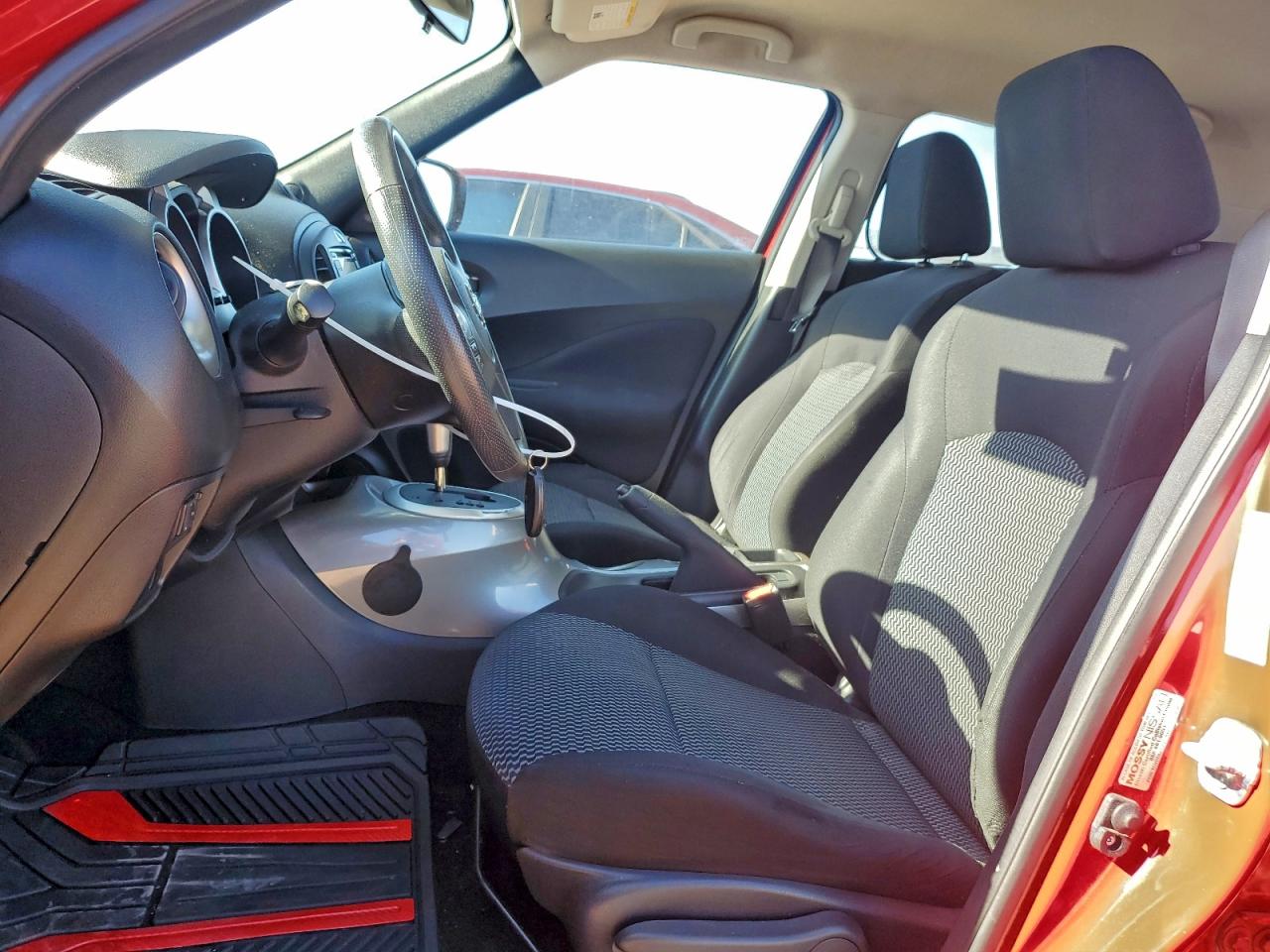 Nissan JUKE S Image 10