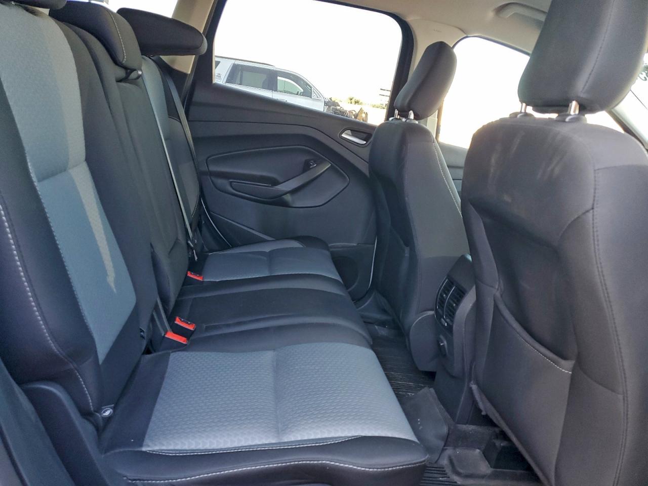 Ford Escape Se Image 6