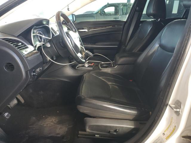 Chrysler 300 Image 10