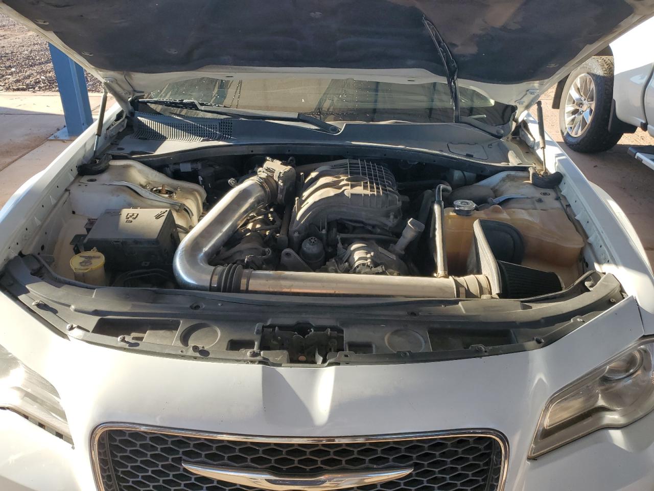 Chrysler 300 Image 9