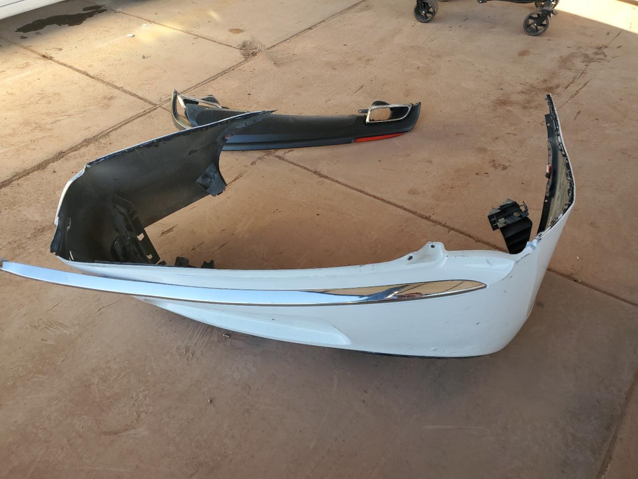 Chrysler 300 Image 8