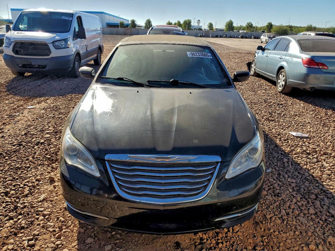 Chrysler 200 Touring Image 5