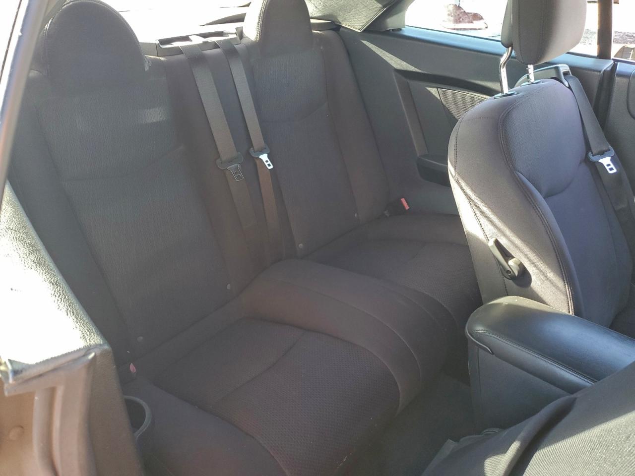 Chrysler 200 Touring Image 6